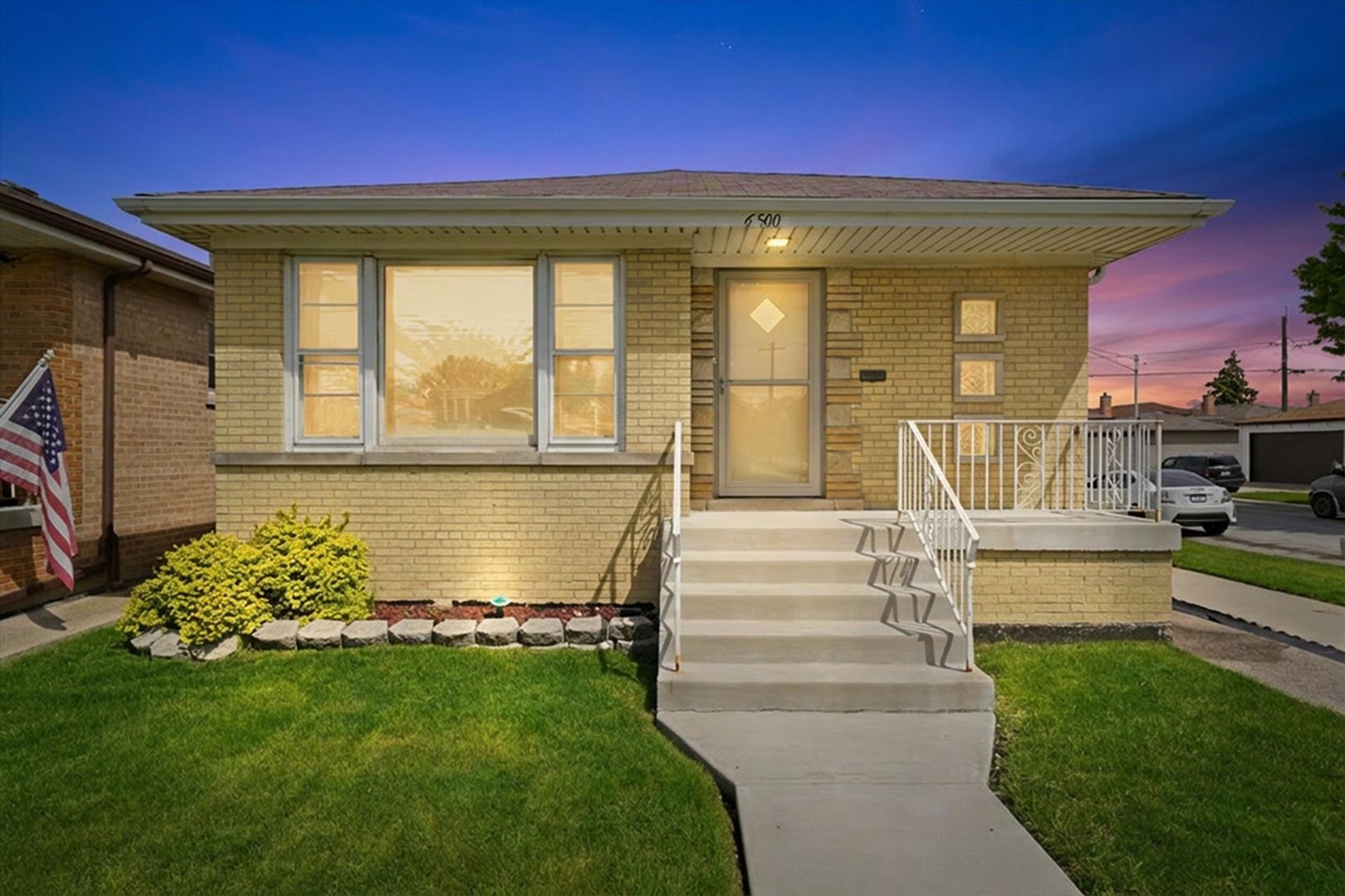 6500 W 64th Street, Chicago, IL 60638