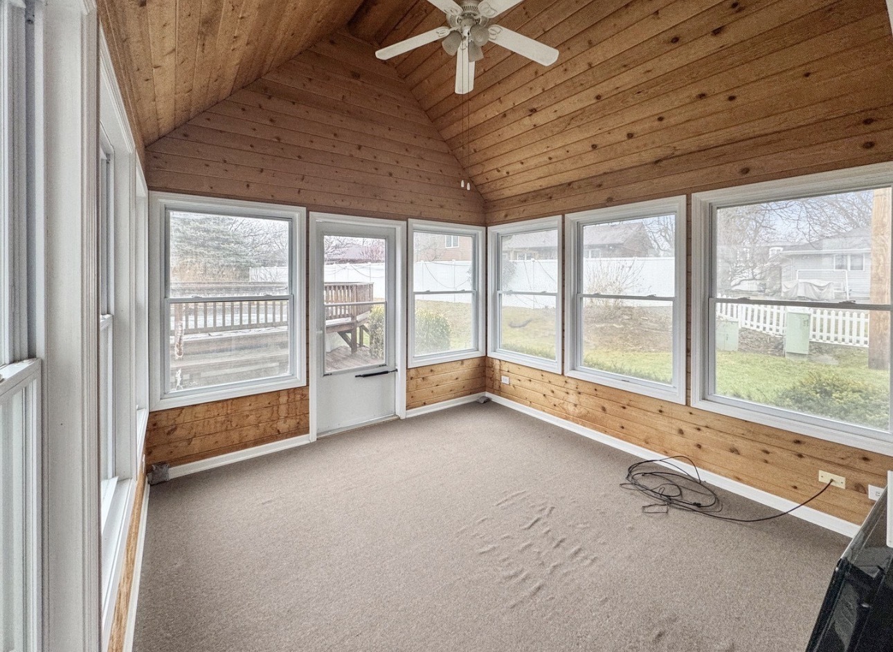 1105 Summit Drive, Lockport, IL 60441