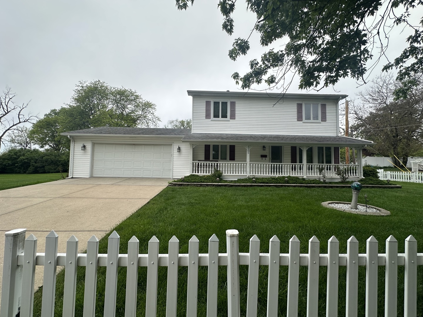 1105 Summit Drive, Lockport, IL 60441