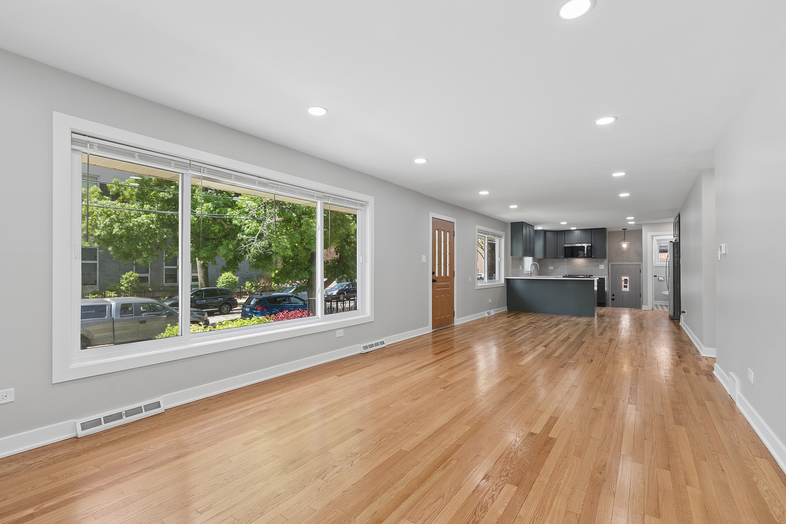 10849 S Christiana Avenue, Chicago, IL 60655