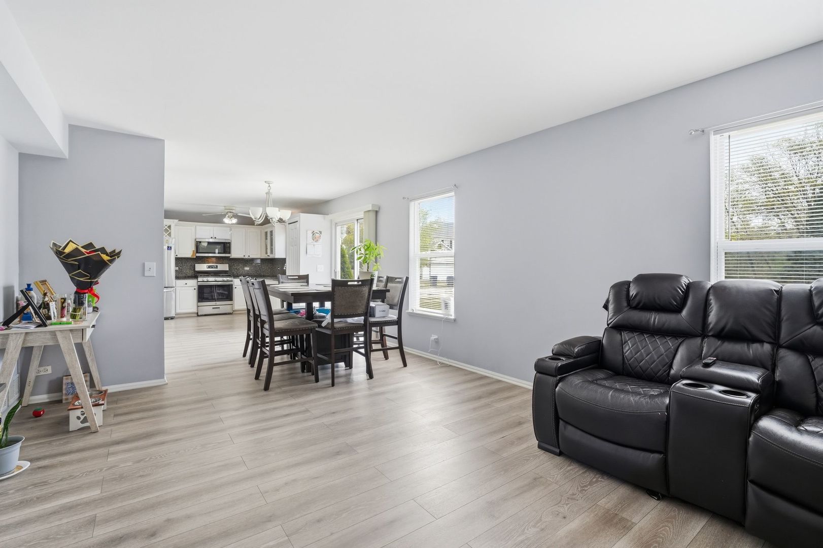 1745 N Frolic Avenue, Waukegan, IL 60085
