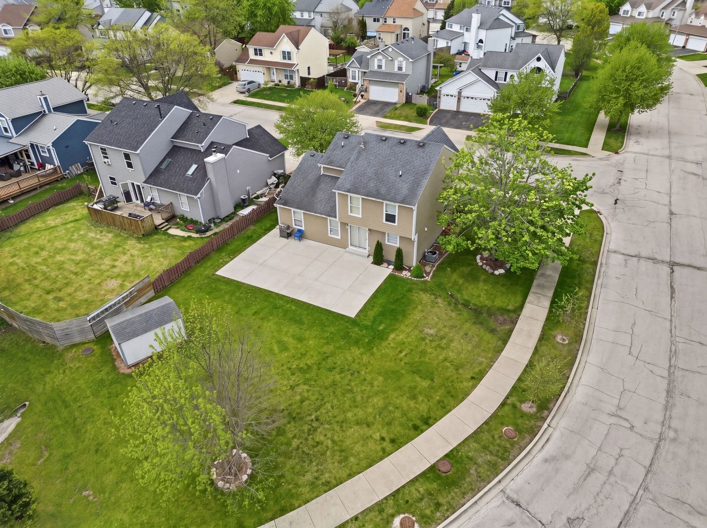 1745 N Frolic Avenue, Waukegan, IL 60085