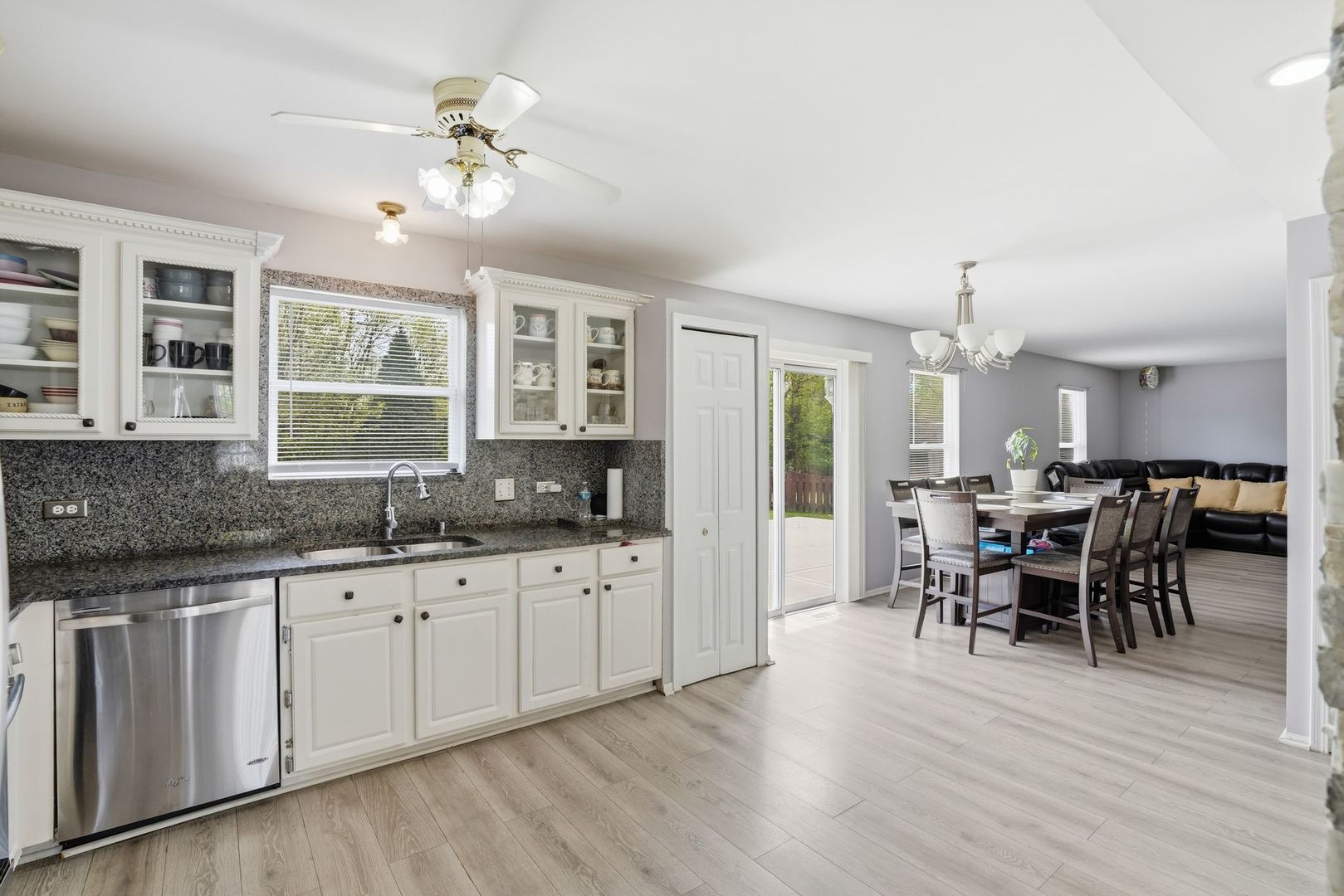 1745 N Frolic Avenue, Waukegan, IL 60085