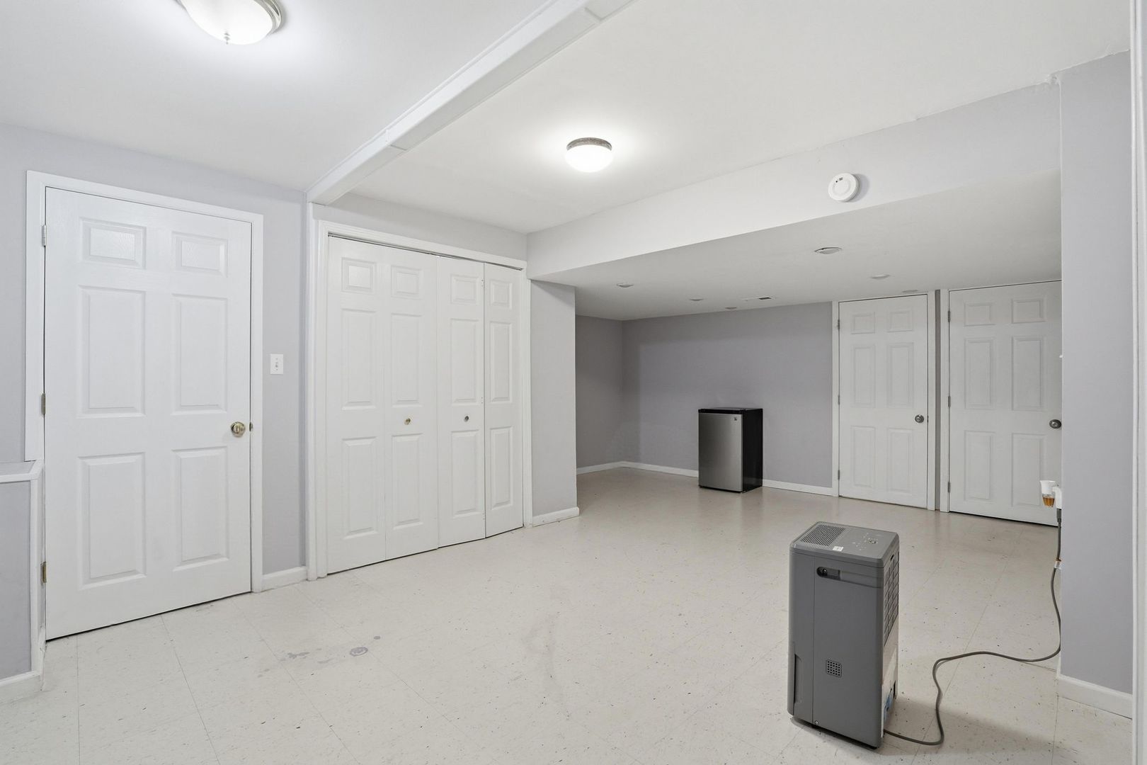 1745 N Frolic Avenue, Waukegan, IL 60085