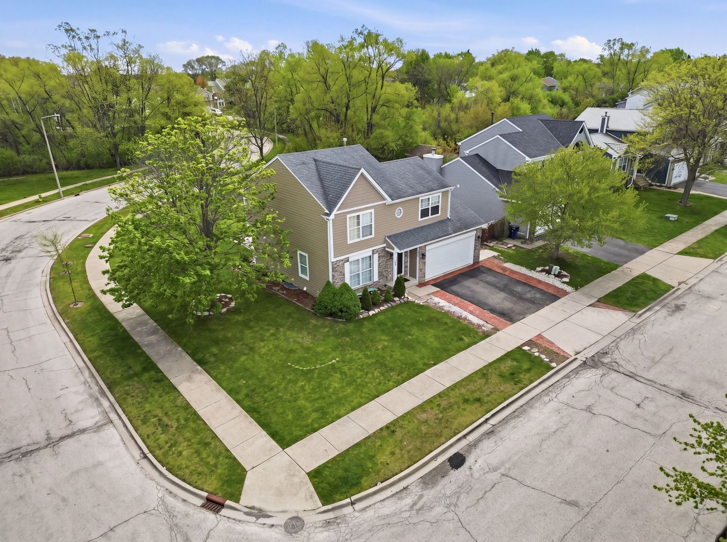 1745 N Frolic Avenue, Waukegan, IL 60085