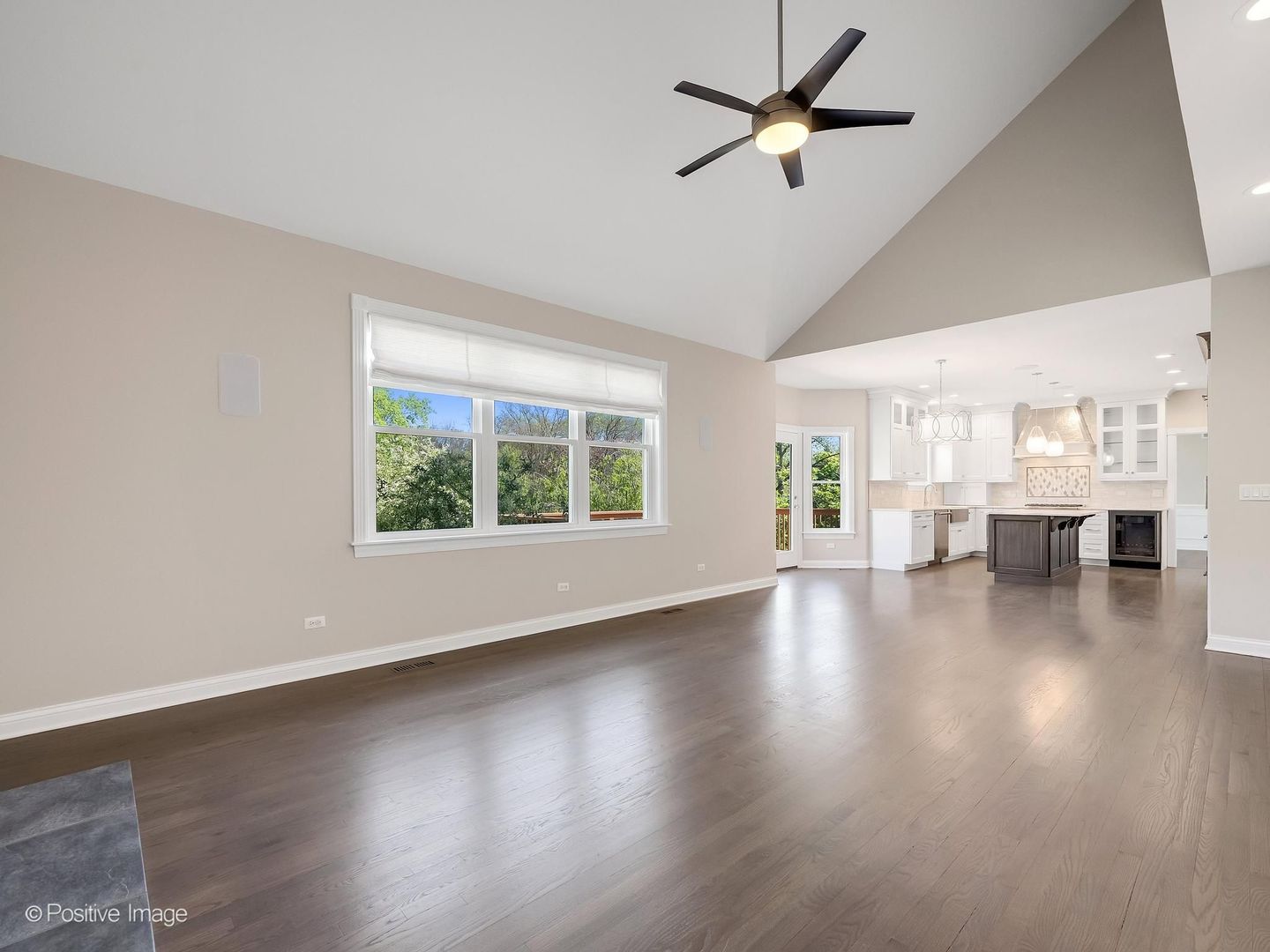832 Bemis Road, Glen Ellyn, IL 60137