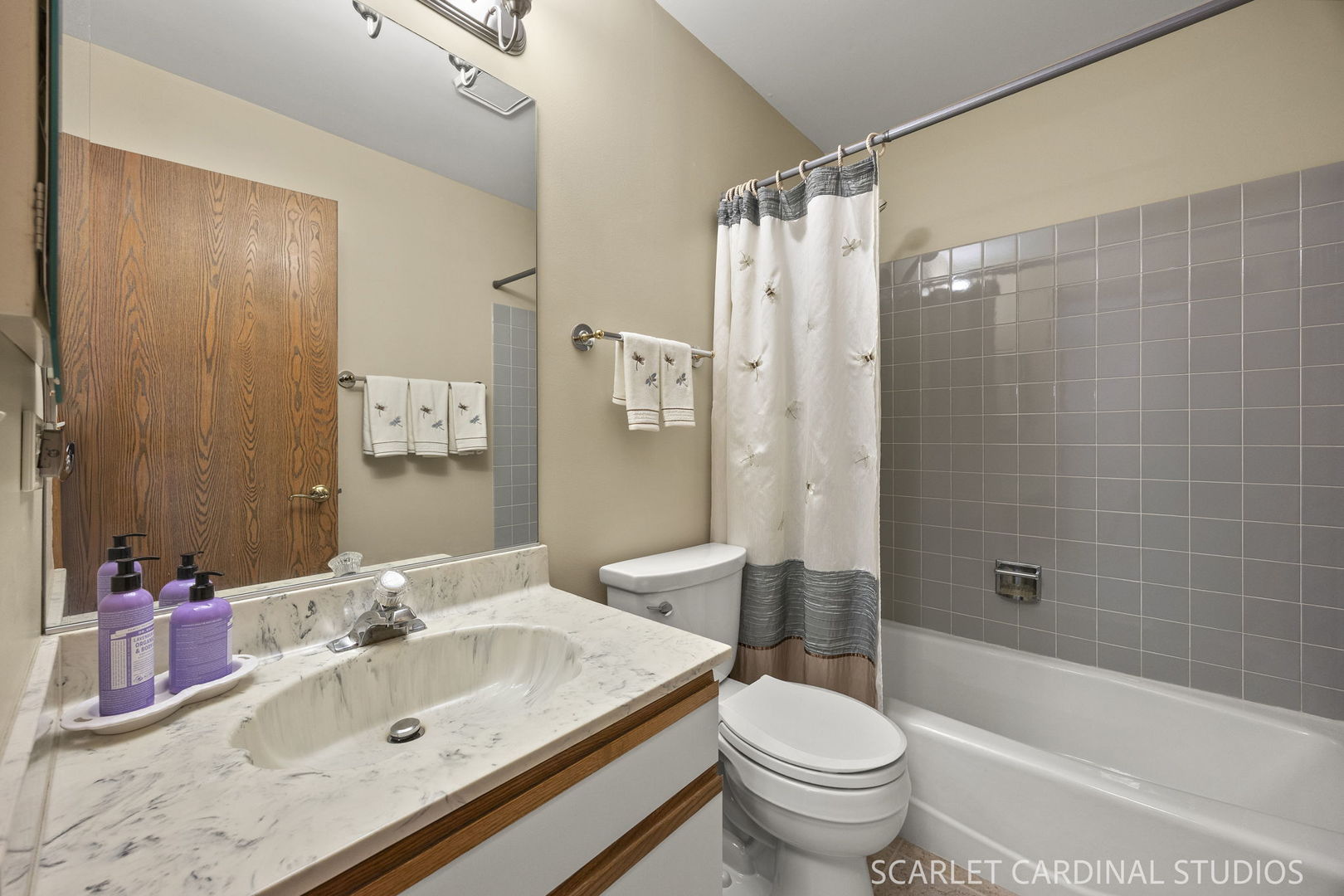 1310 Tennyson Lane, Naperville, IL 60540