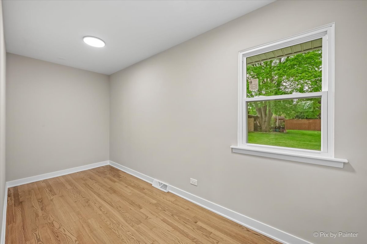 662 Orchard Court, Roselle, IL 60172