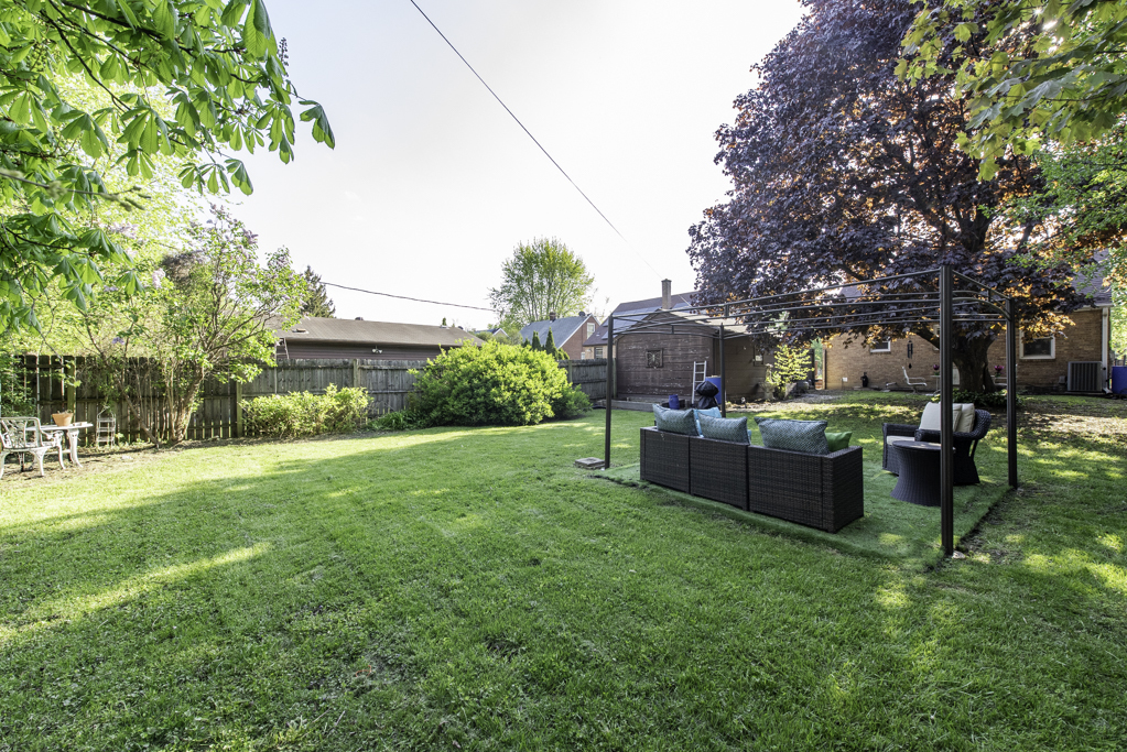 1111 N Berwick Boulevard, Waukegan, IL 60085