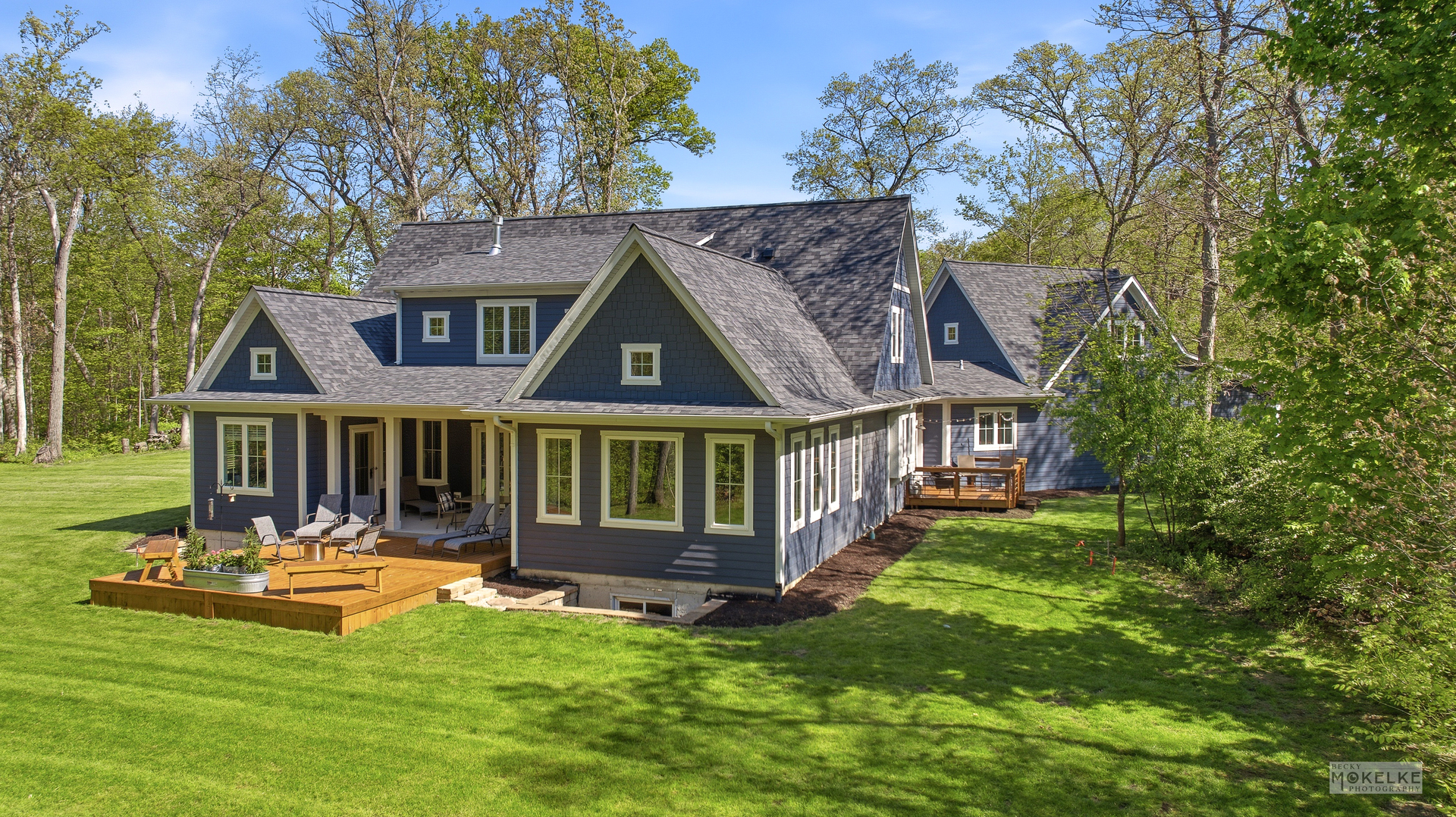 38 Woodland Drive, Yorkville, IL 60560