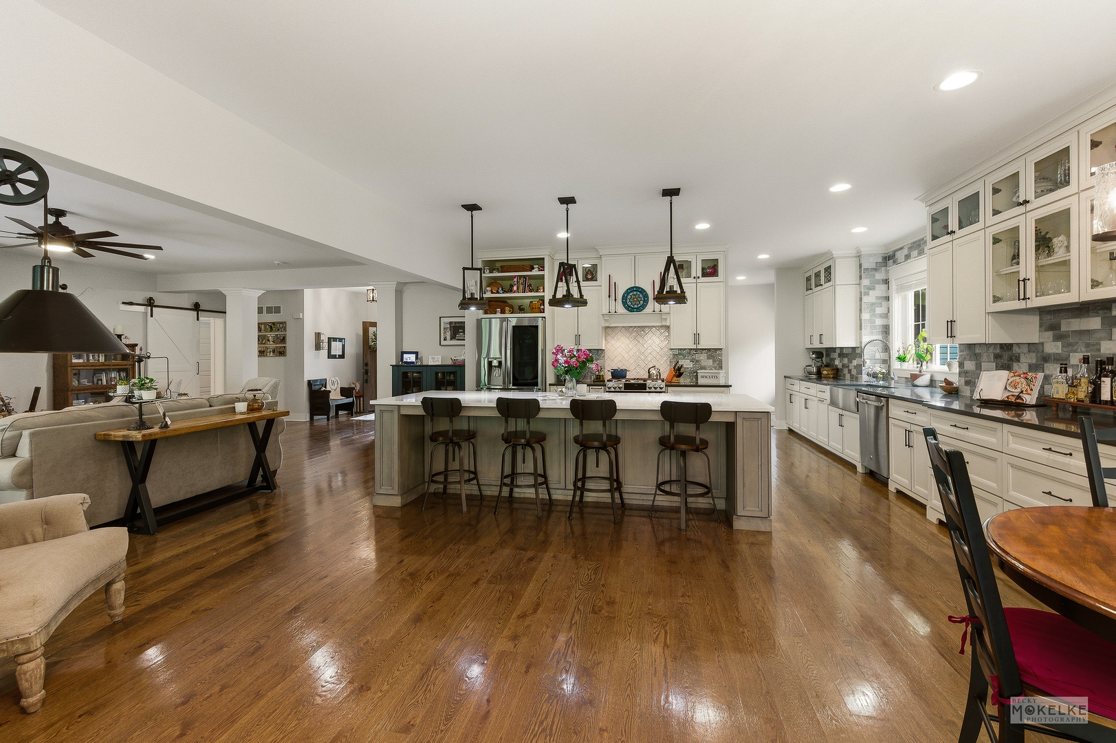 38 Woodland Drive, Yorkville, IL 60560