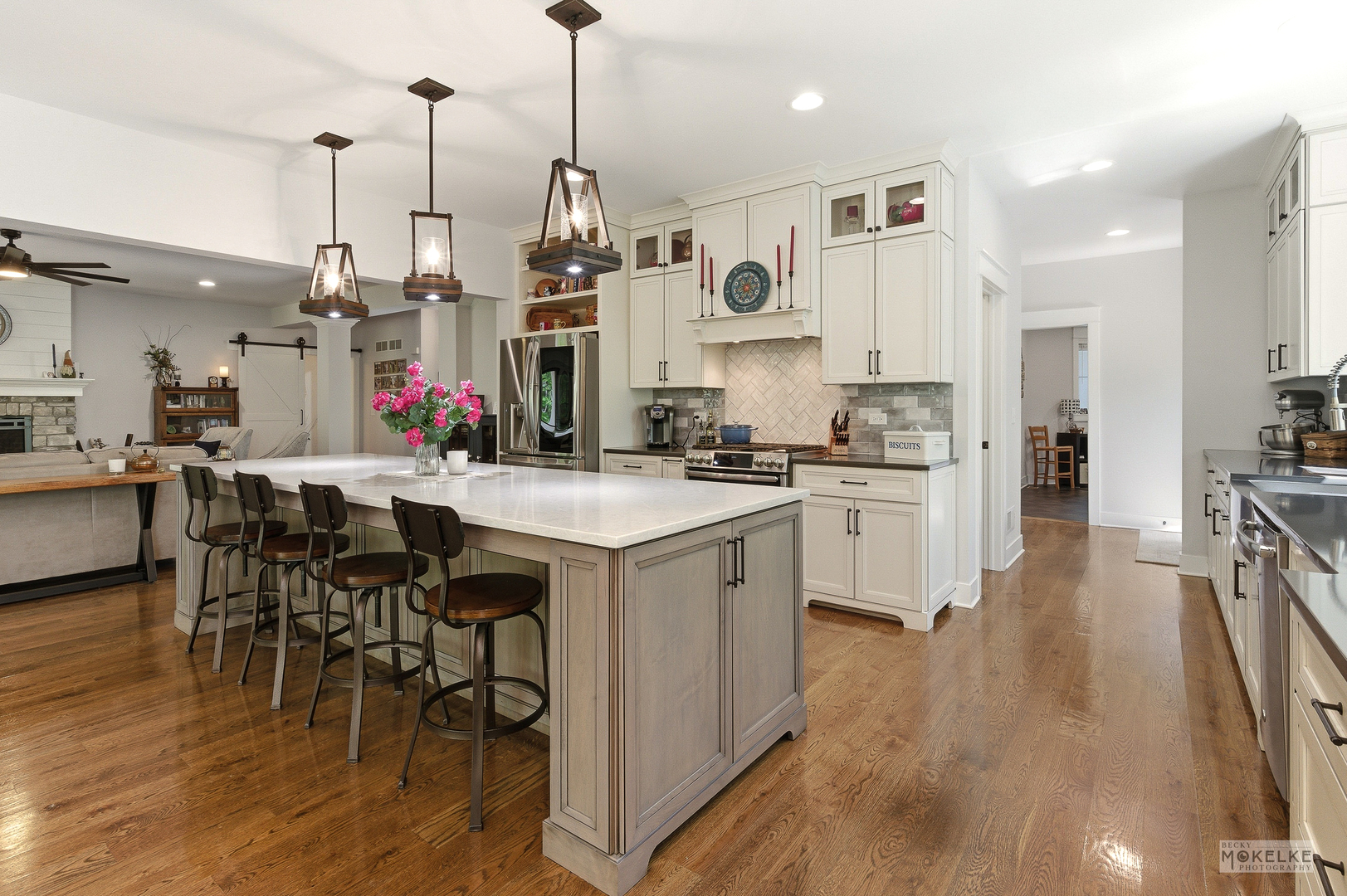 38 Woodland Drive, Yorkville, IL 60560