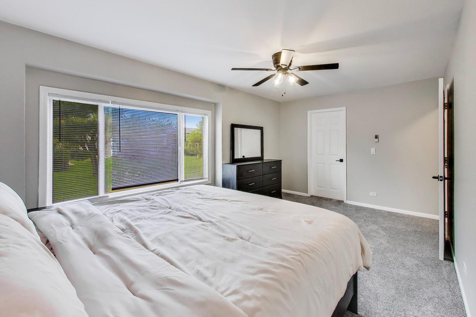 281 DuPage Drive, Bolingbrook, IL 60440