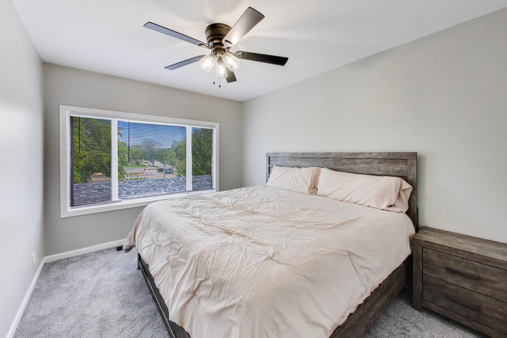 281 DuPage Drive, Bolingbrook, IL 60440