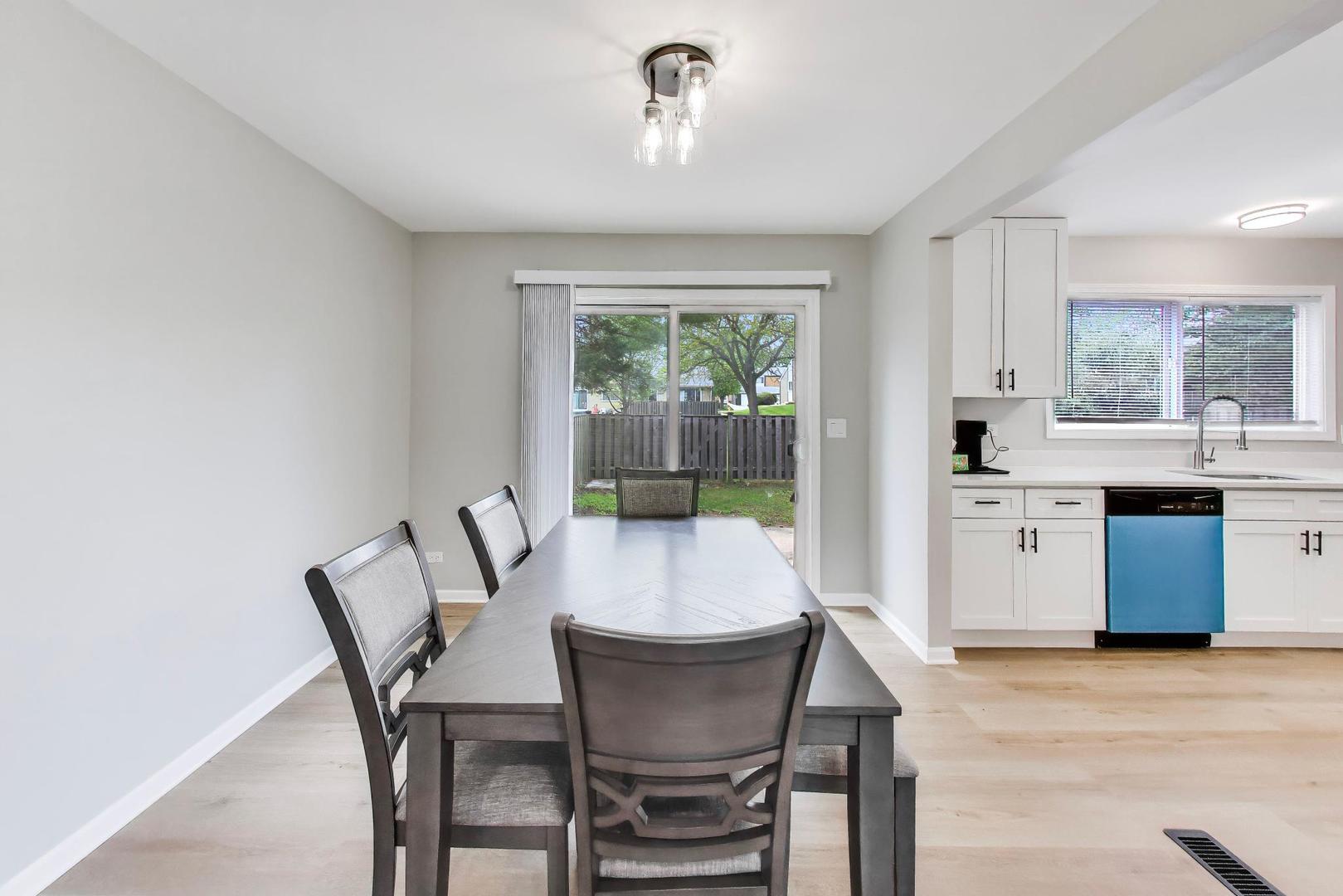 281 DuPage Drive, Bolingbrook, IL 60440