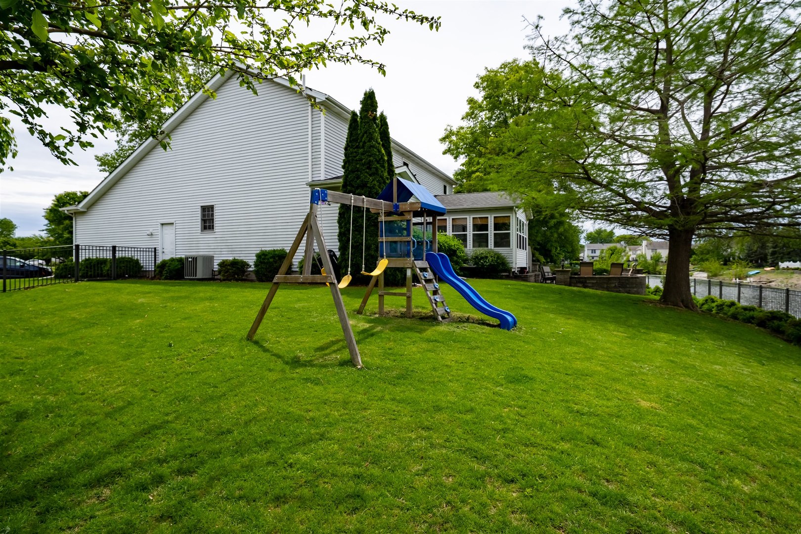 3101 Monterey Road, Bloomington, IL 61704