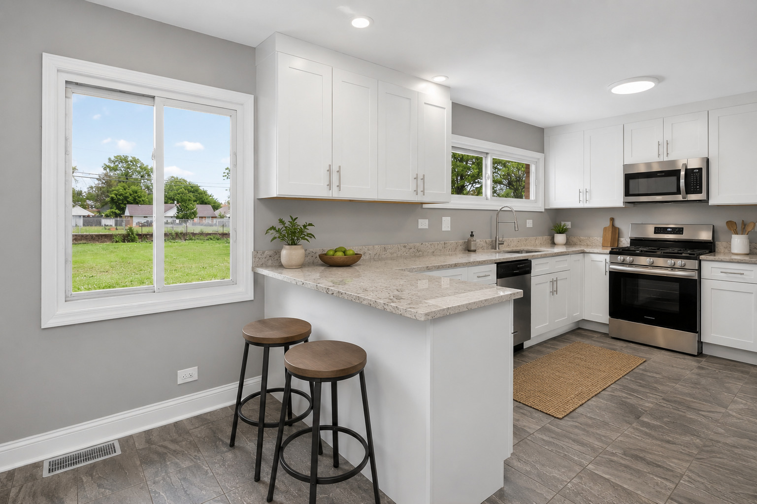 1125 SUFFOLK Avenue, Westchester, IL 60154