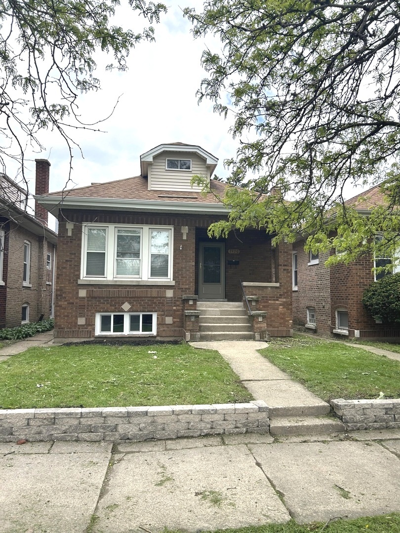 2426 N Neva Avenue, Chicago, IL 60707