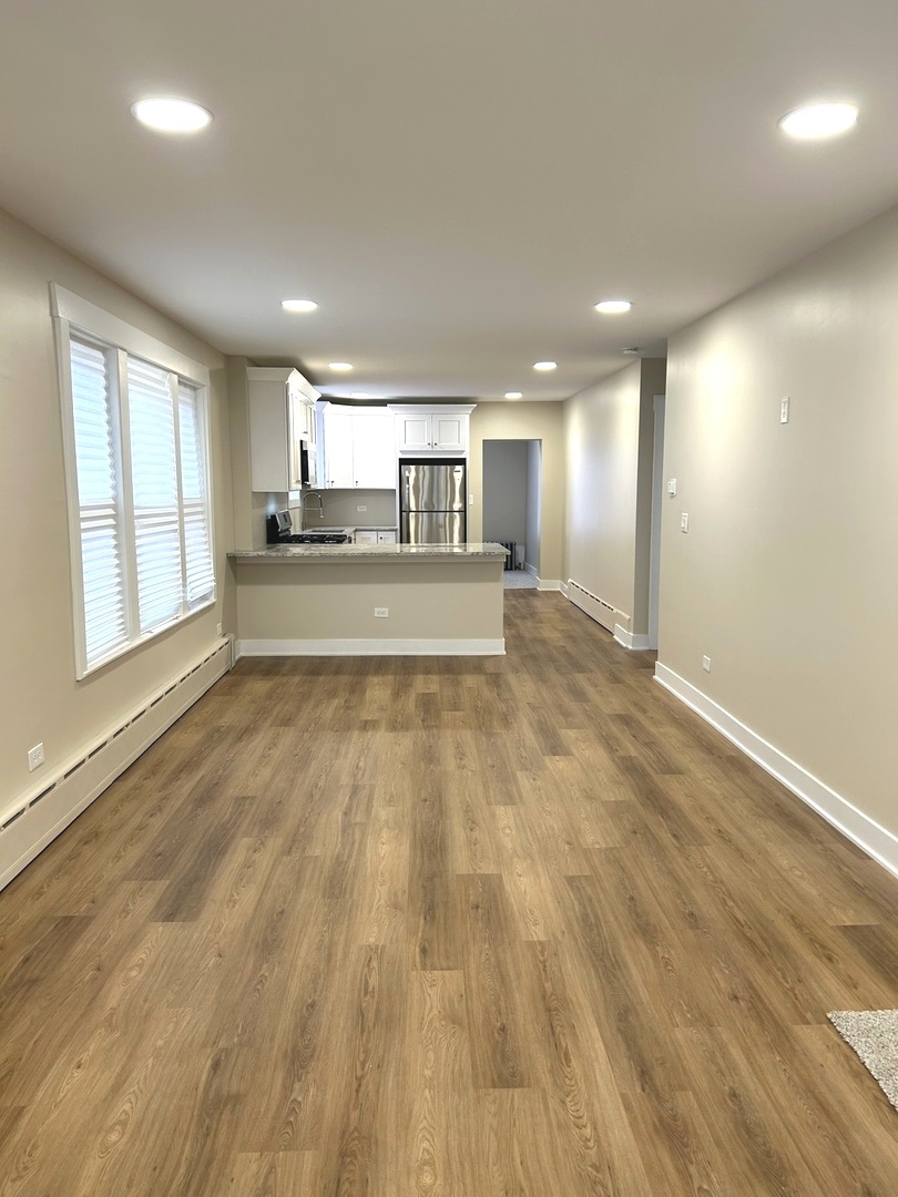 2426 N Neva Avenue, Chicago, IL 60707