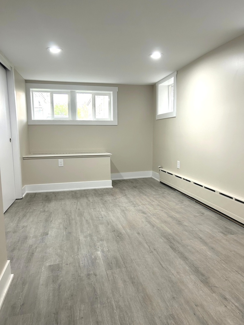 2426 N Neva Avenue, Chicago, IL 60707
