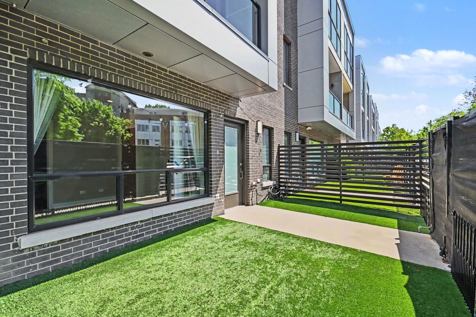 1755 N Winnebago Avenue, Chicago, IL 60647