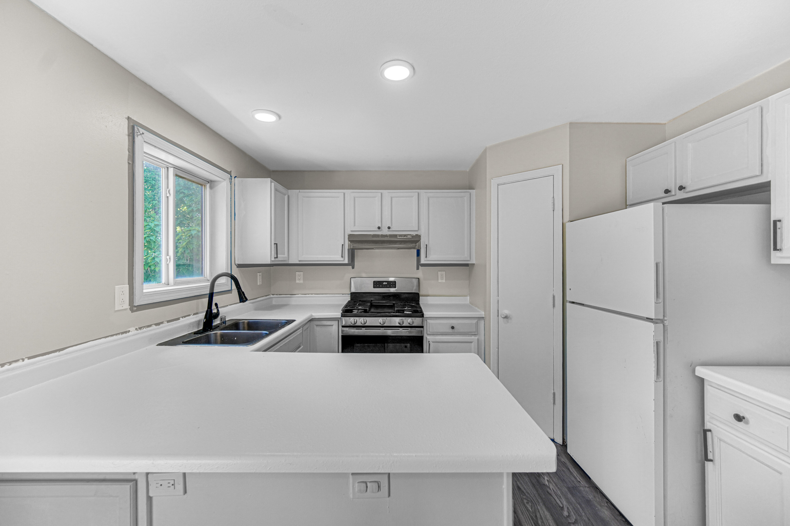 7192 E 2nd Street, Sun River Terrace, IL 60964