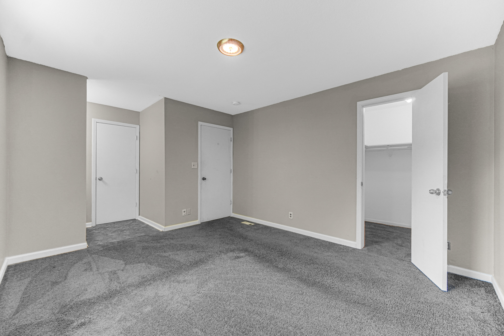7192 E 2nd Street, Sun River Terrace, IL 60964