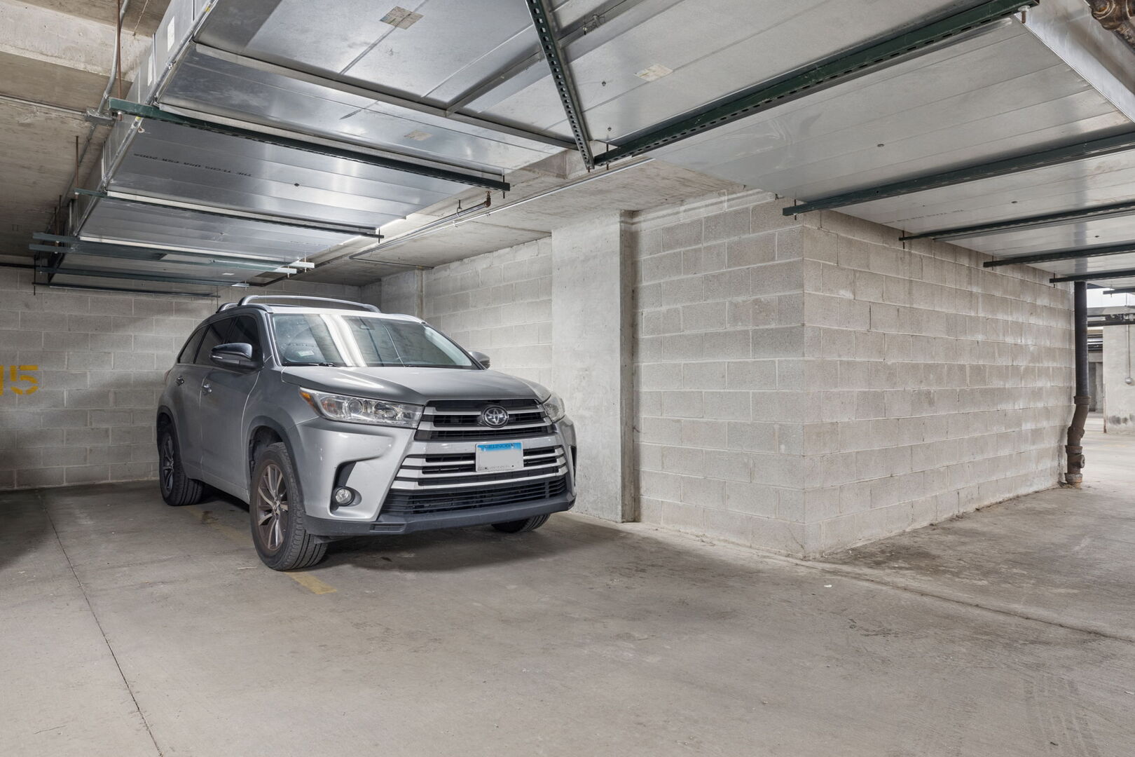 1610 W Fullerton Avenue #412, Chicago, IL 60614