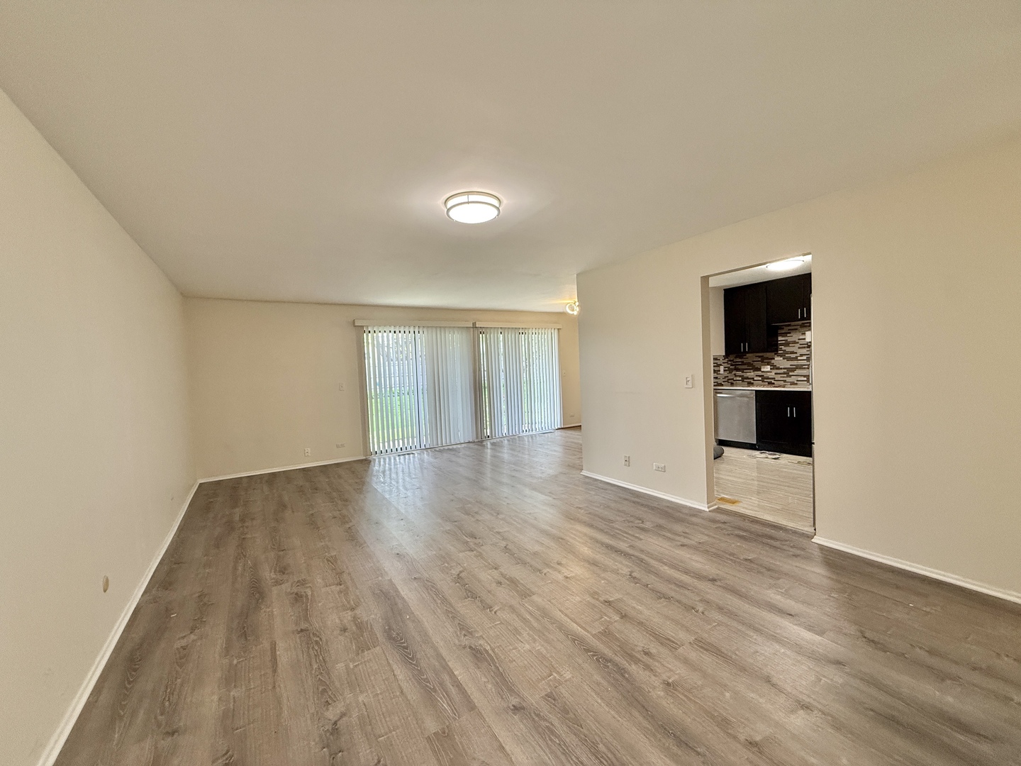 2610 Northampton Drive #B1, Rolling Meadows, IL 60008