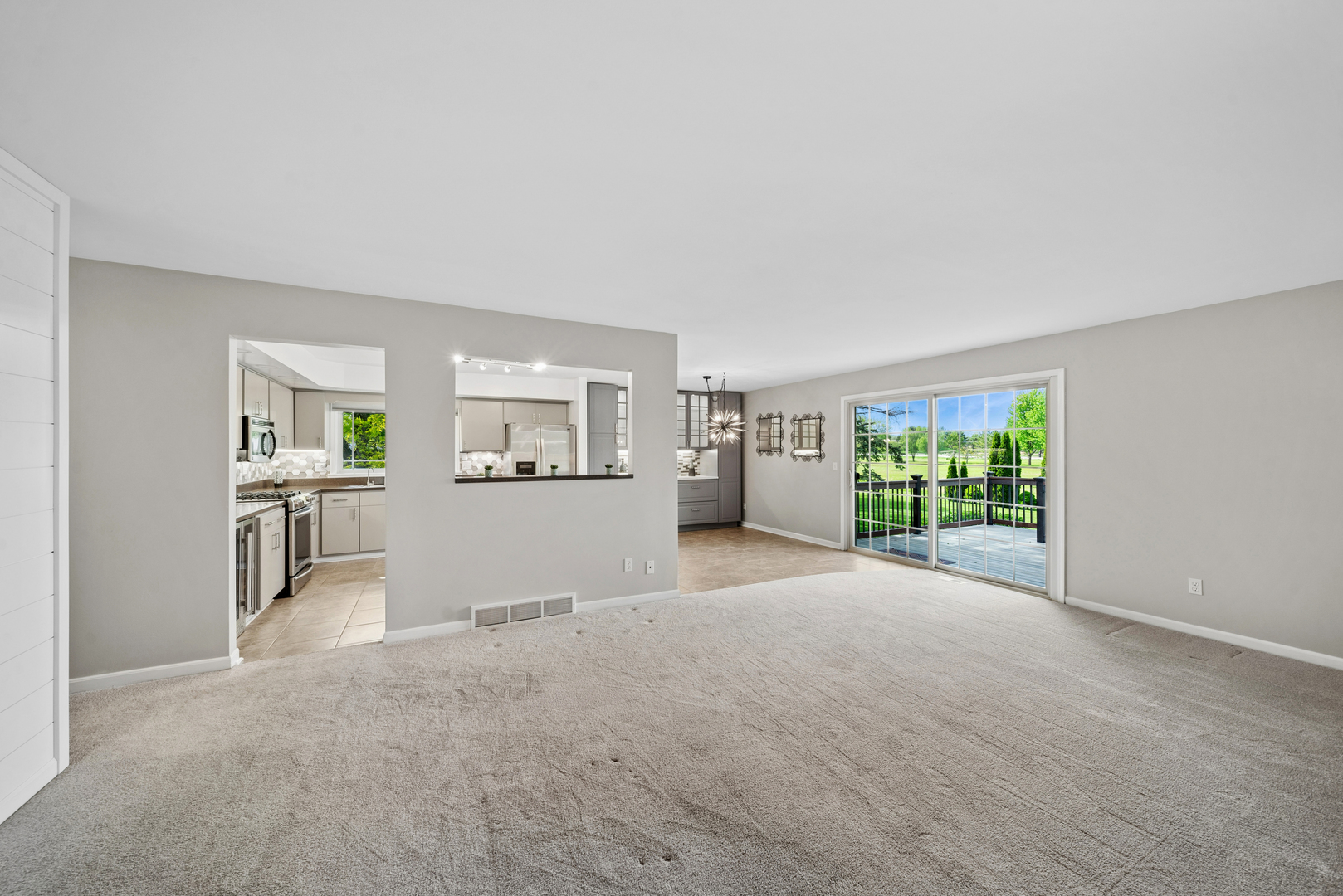2481 Chatham Road, Aurora, IL 60506