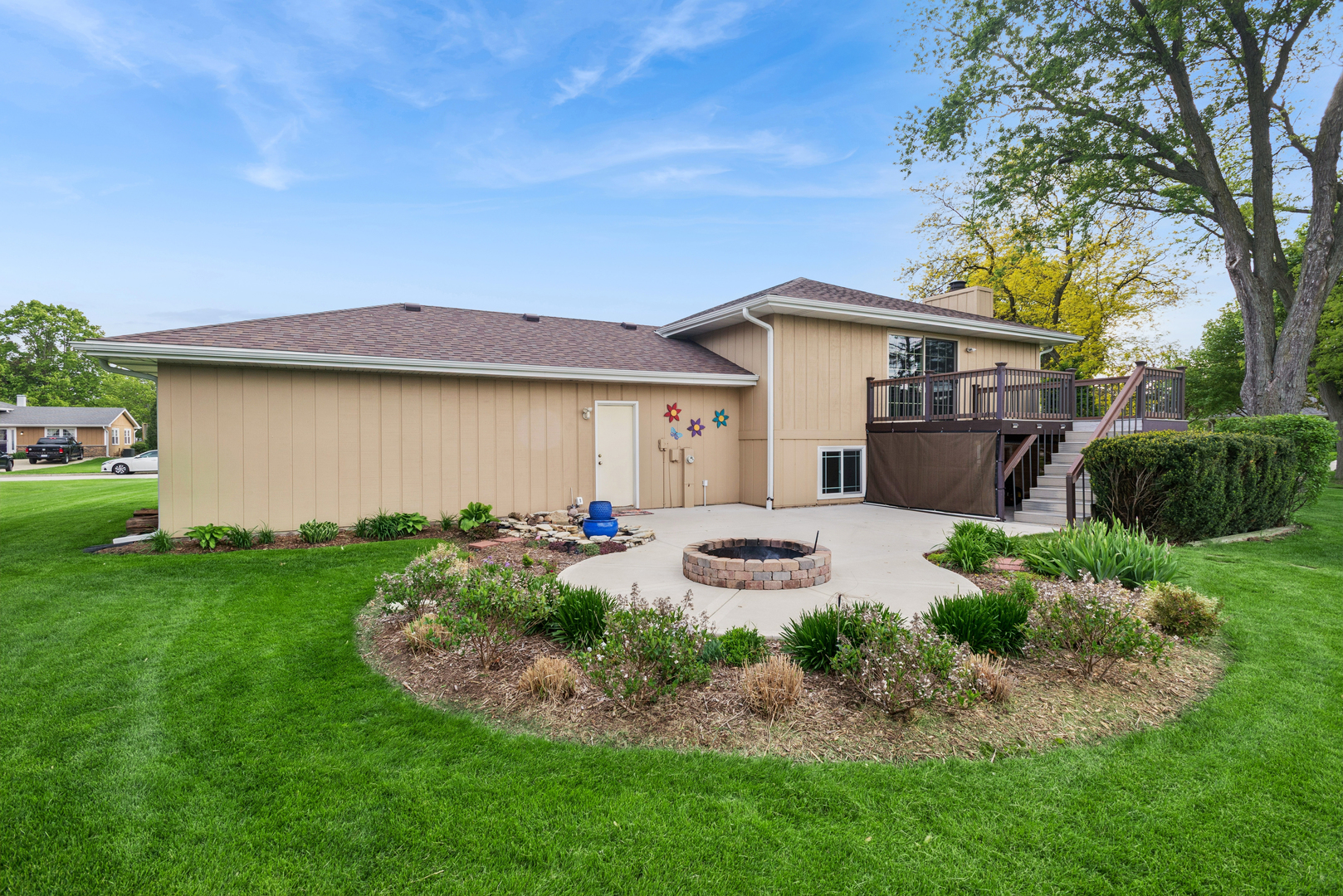2481 Chatham Road, Aurora, IL 60506