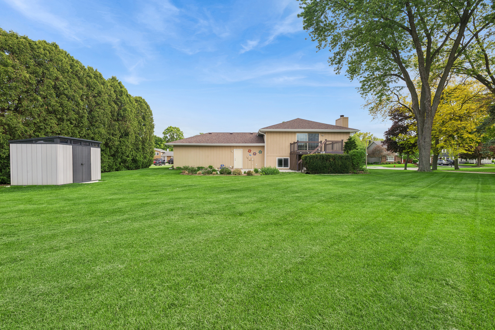 2481 Chatham Road, Aurora, IL 60506