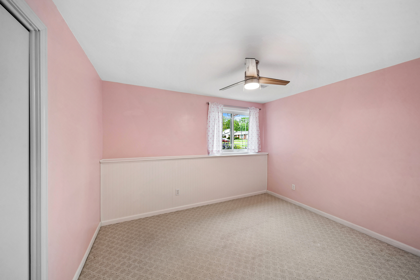 2481 Chatham Road, Aurora, IL 60506