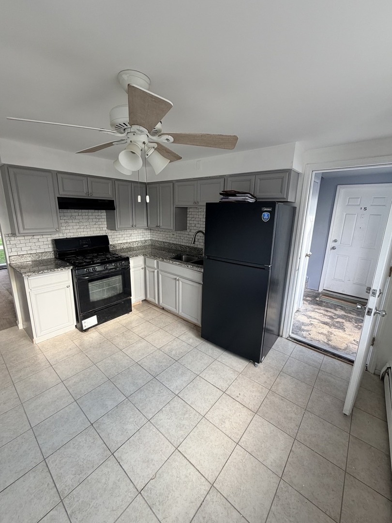 5139 W 79th Street #2-South, Burbank, IL 60459