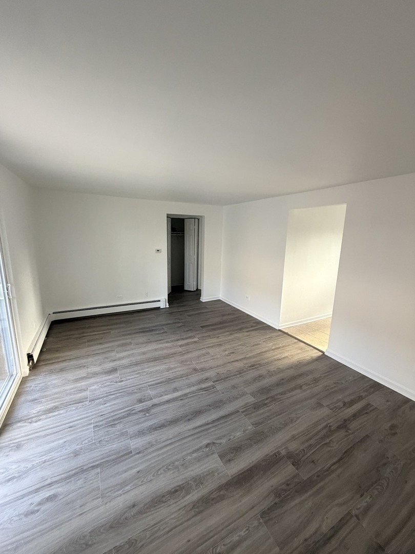 5139 W 79th Street #2-South, Burbank, IL 60459
