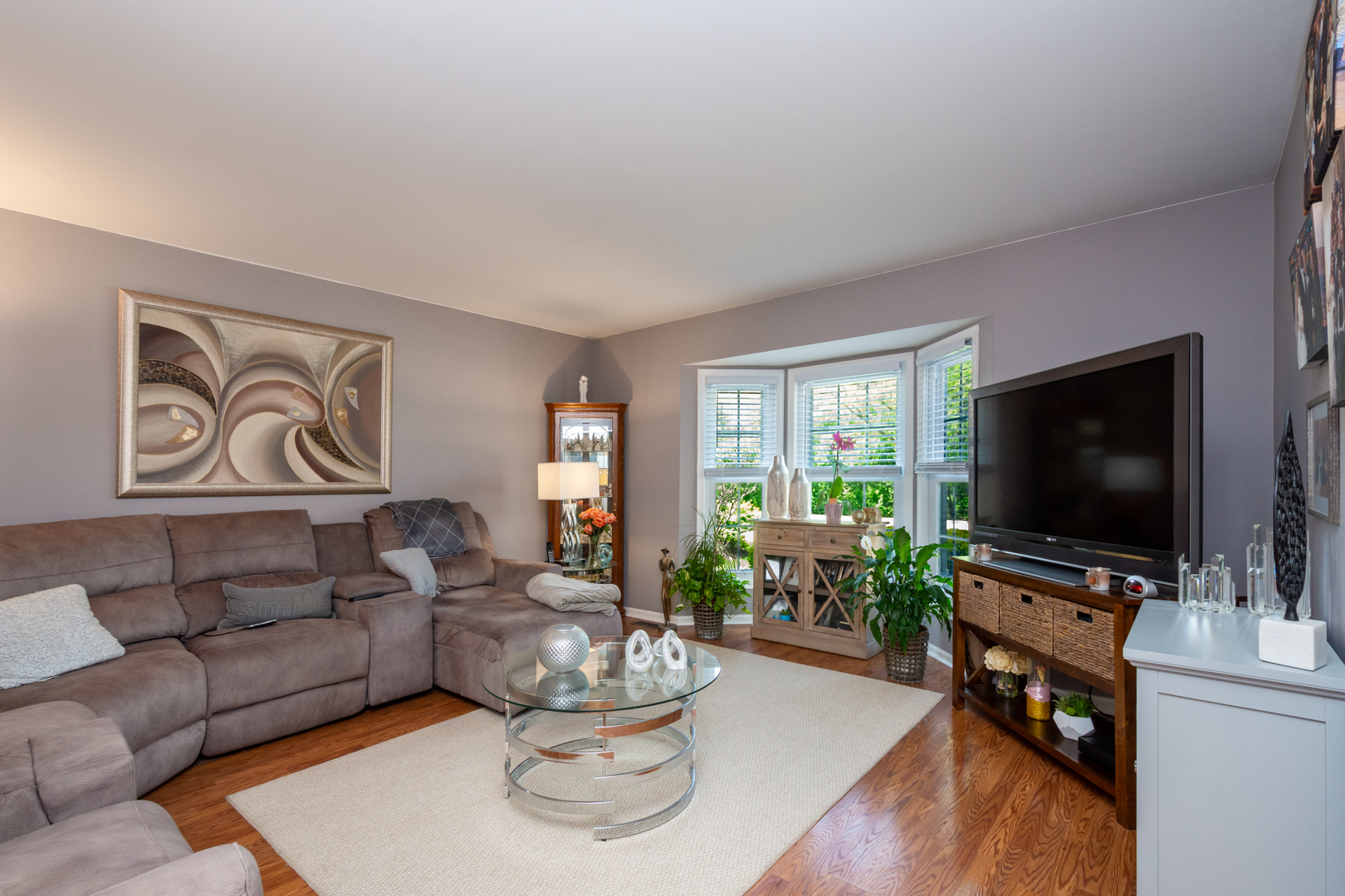 541 N 4th Avenue, Addison, IL 60101