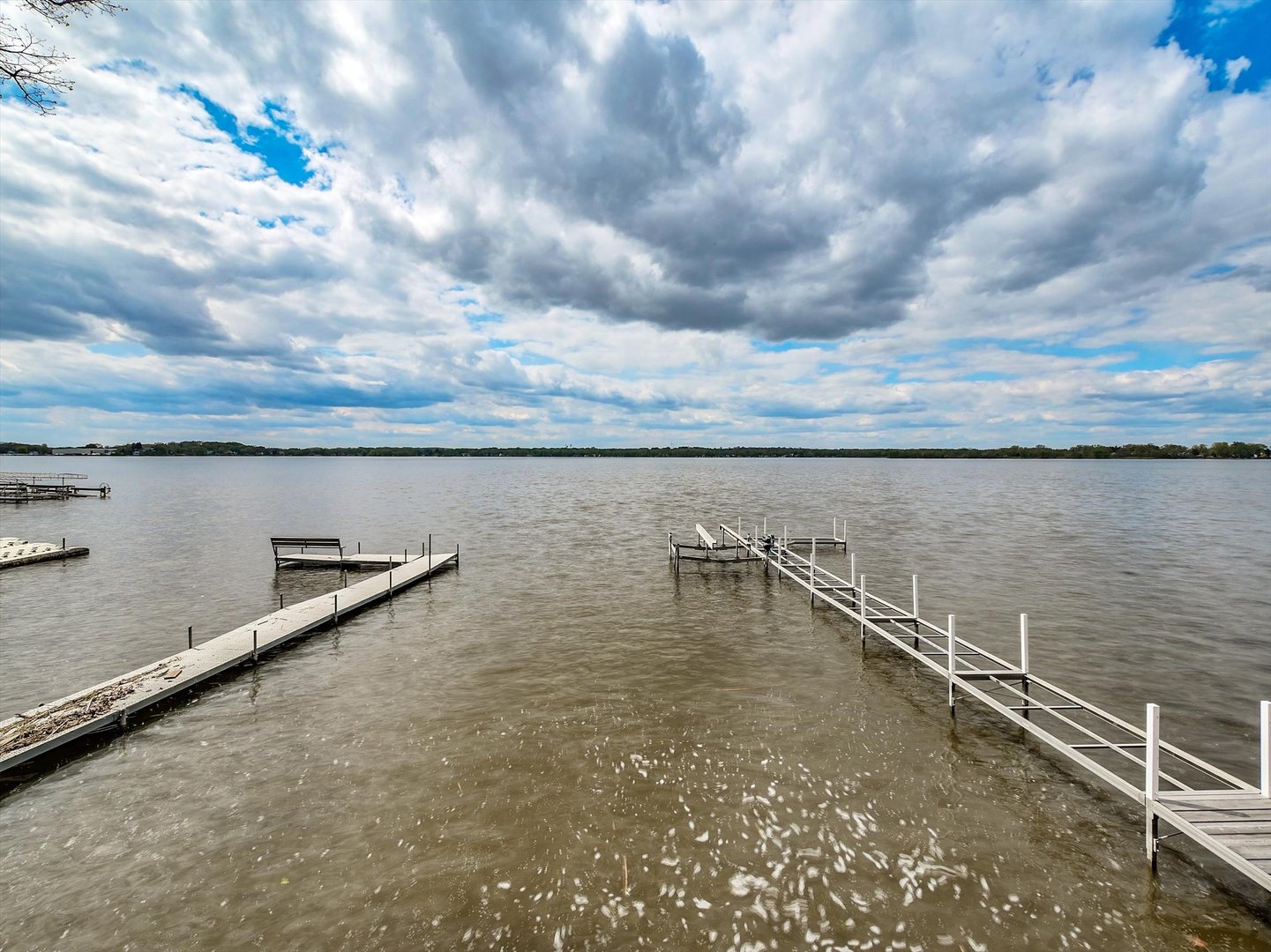 140 Eagle Point Road, Fox Lake, IL 60020