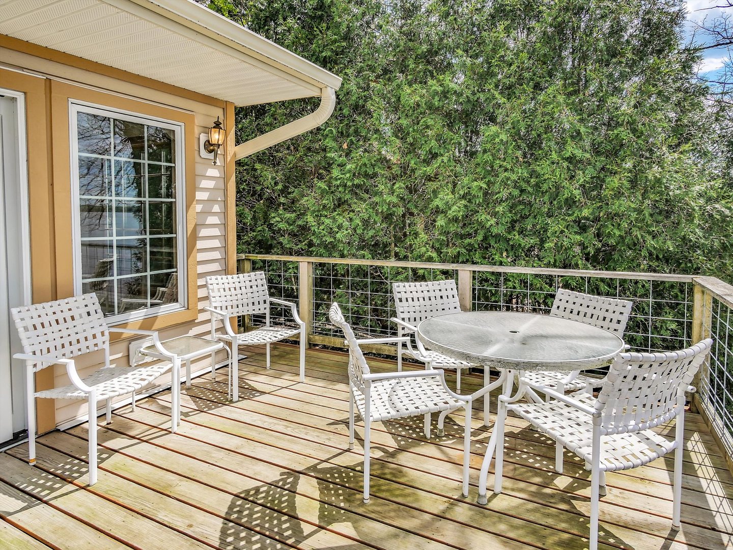 140 Eagle Point Road, Fox Lake, IL 60020