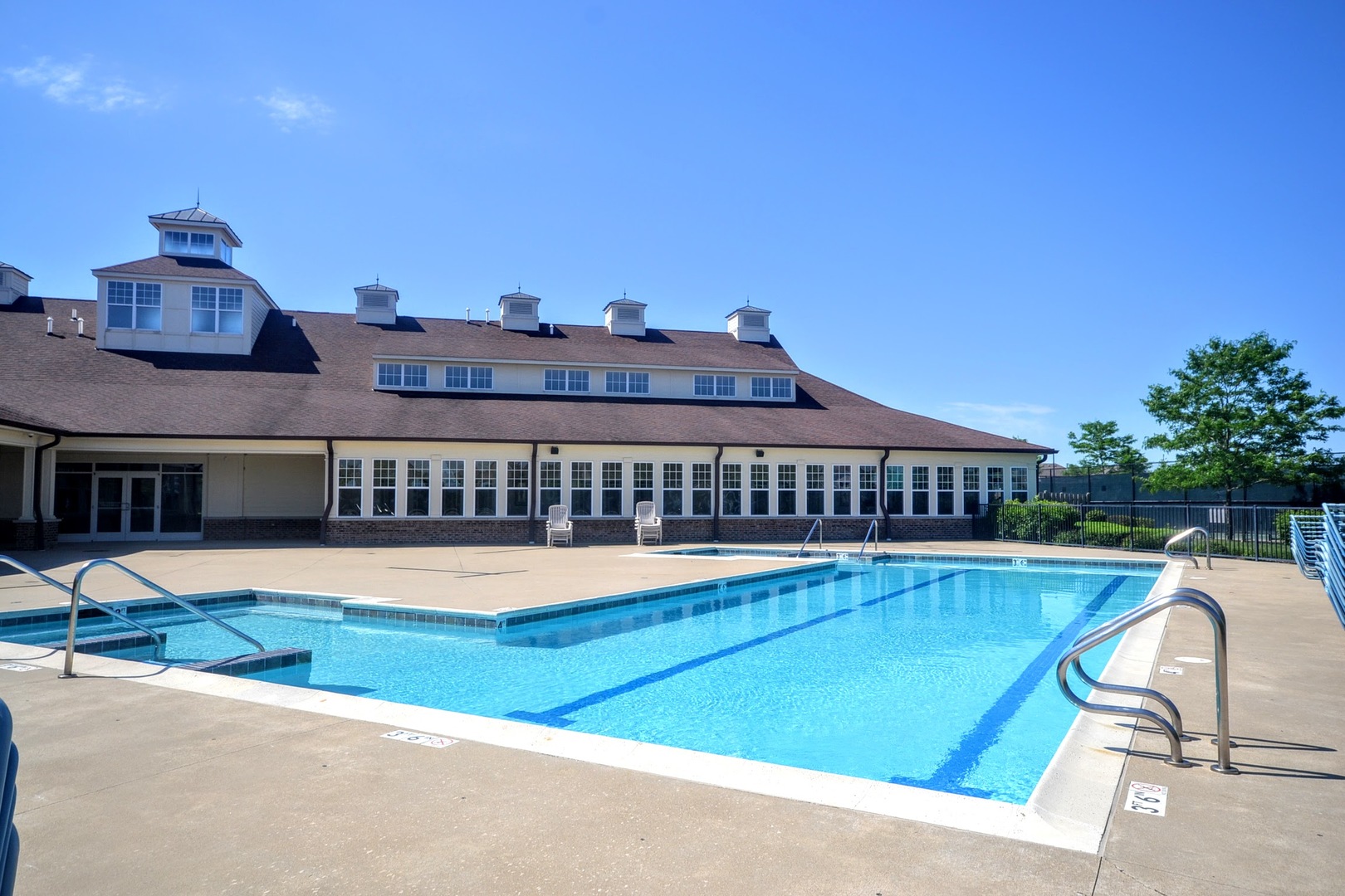 2630 Camberley Circle, Naperville, IL 60564