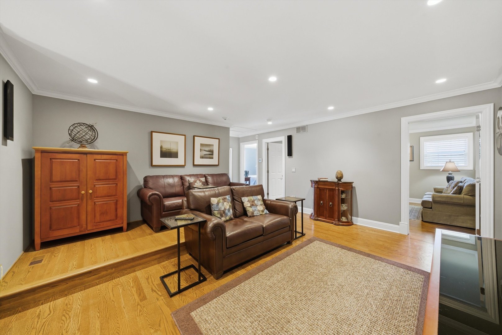 2630 Camberley Circle, Naperville, IL 60564