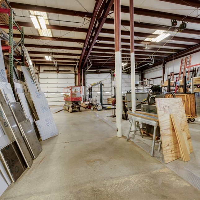 9325 Gulfstream Road, Frankfort, IL 60423