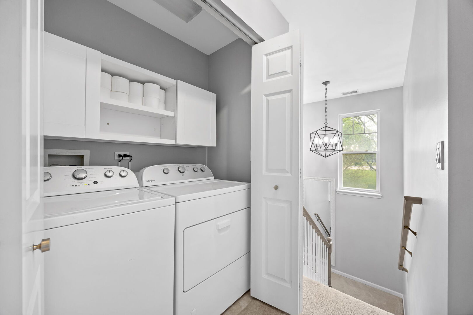 1103 LONGWOOD Drive, Lisle, IL 60532