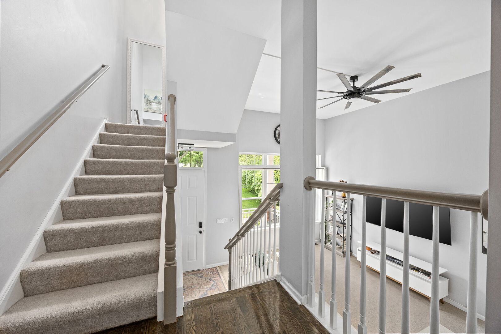 1103 LONGWOOD Drive, Lisle, IL 60532
