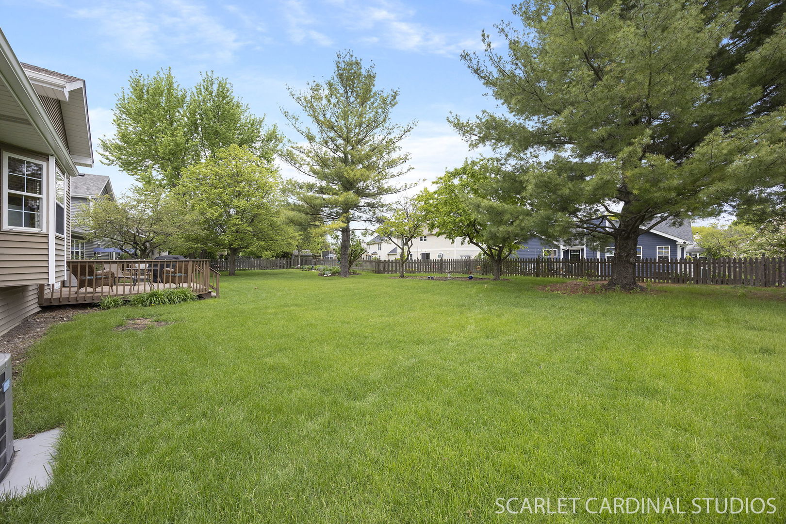 91 Forestview Lane, Aurora, IL 60502