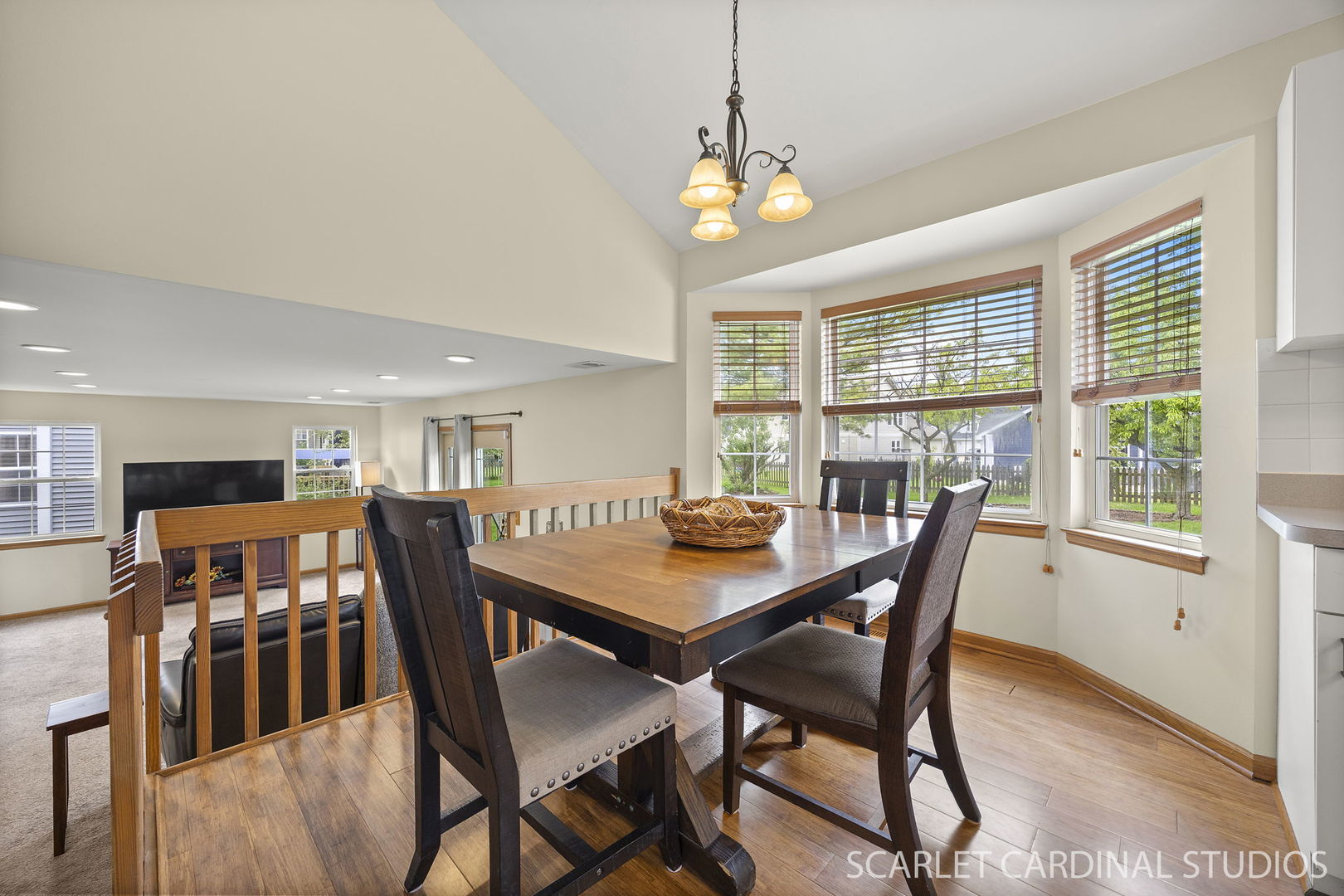 91 Forestview Lane, Aurora, IL 60502