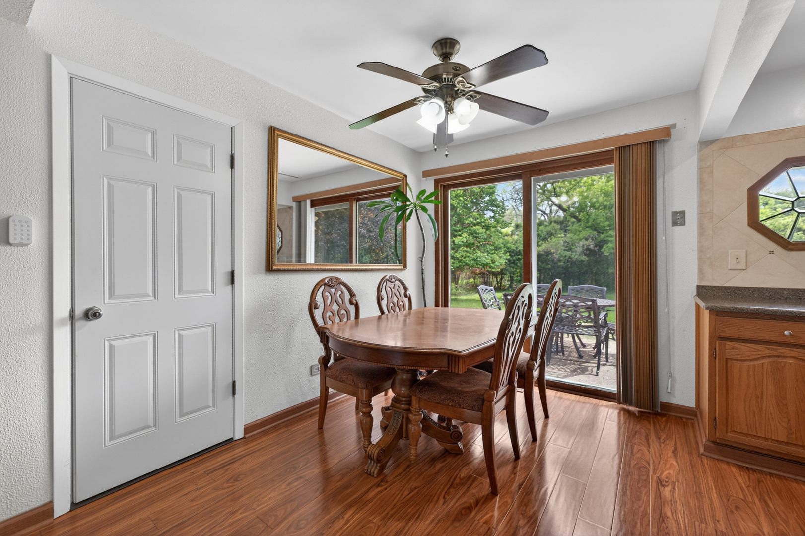 849 Hemlock Drive, Sleepy Hollow, IL 60118