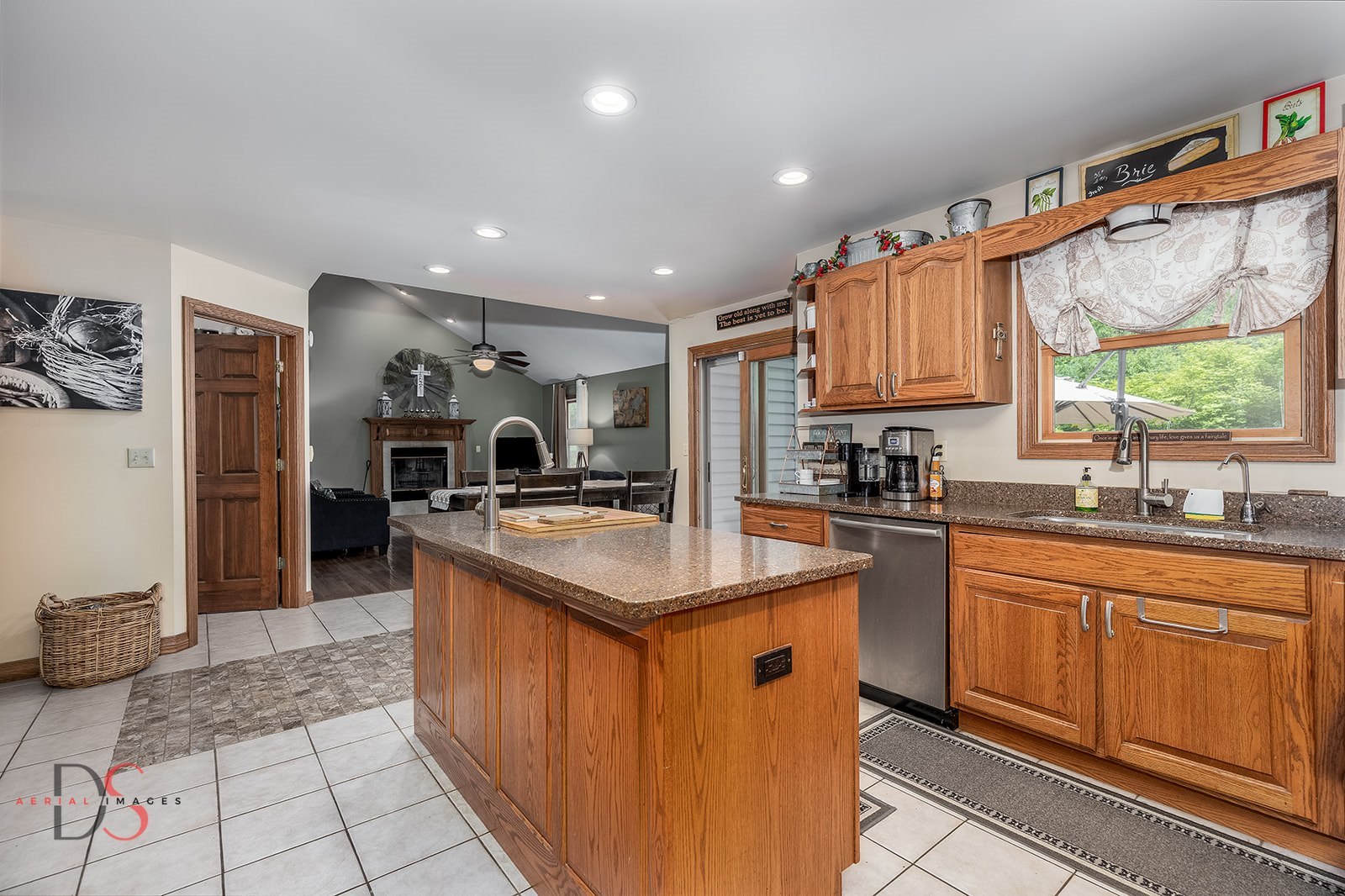 2597 N 2739th Road, Marseilles, IL 61341