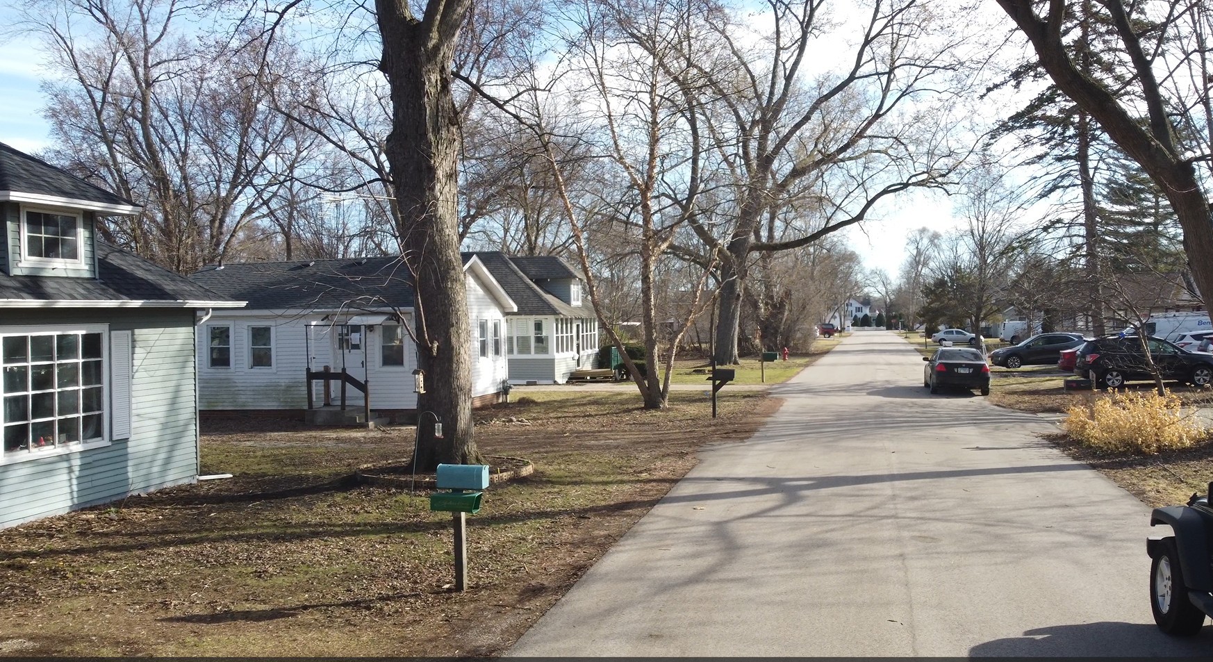 117 Lakewood Avenue, Crystal Lake, IL 60014