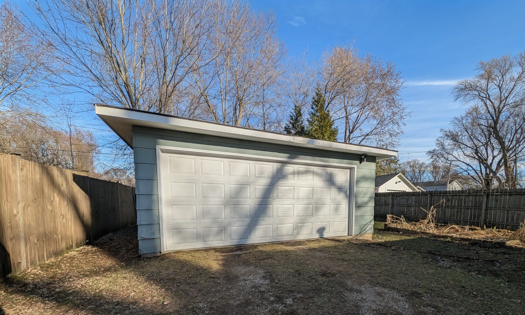 117 Lakewood Avenue, Crystal Lake, IL 60014