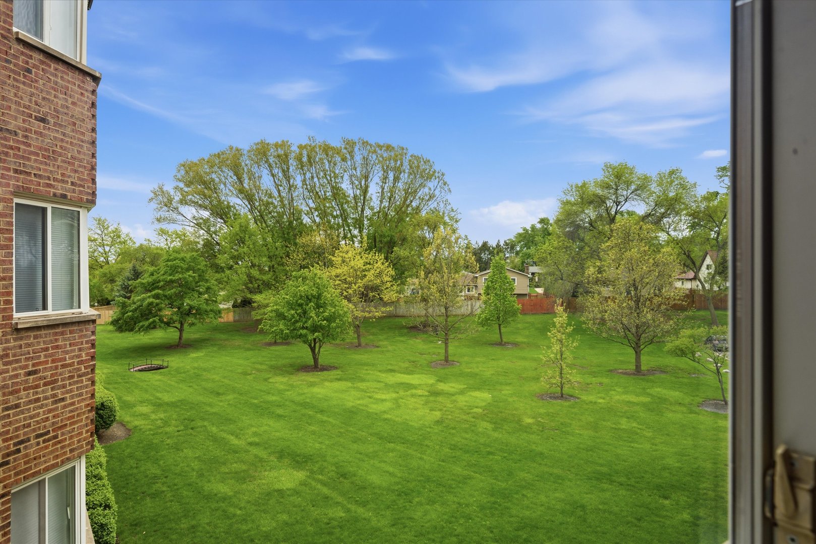 300 S Roselle Road #309, Schaumburg, IL 60193